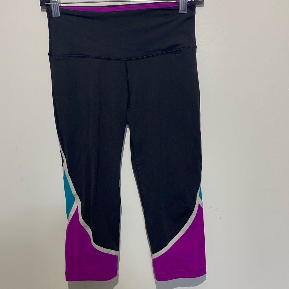 Victoria's Secret VSX Sport Knockout Crop Leggings Black‎ Purple Teal XS